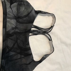 lulu sports bra